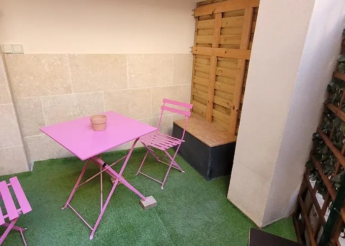 Charming Studio In The Heart Of Avignon